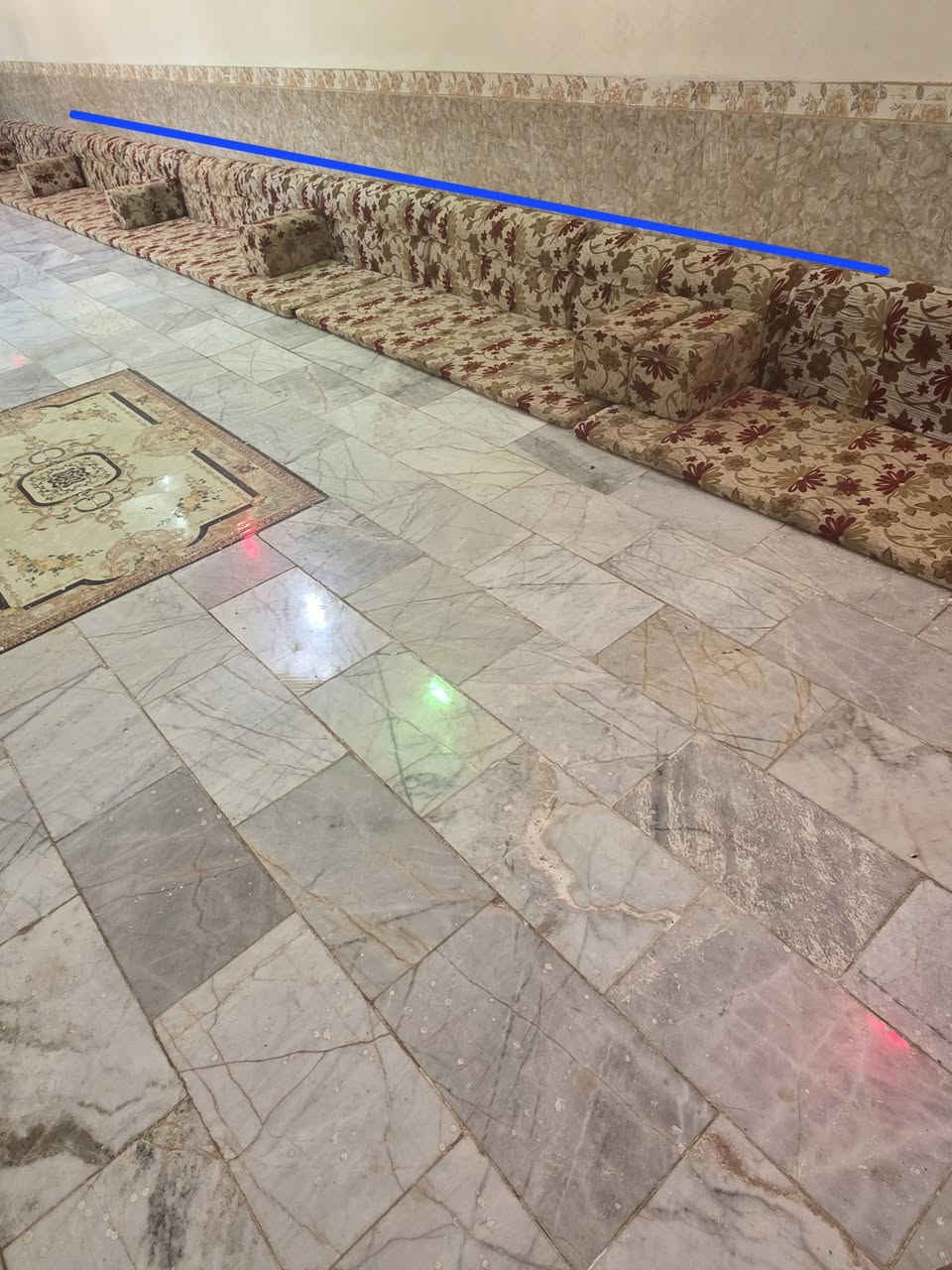 السلام عليكم ديوان العدد ثنين النضافه ٧٥ بل الميه مكانه كرمه بني سعيد السعر اتصل وتدلل ***********
