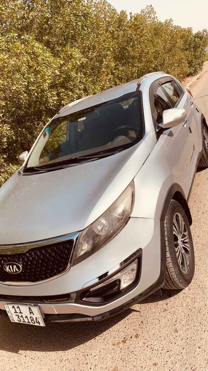 سبورتج ٢٠١١
رقم بغداد دولي
خليجي مكفولة من الدعامية للدعامية (طخة بالجاملغ موضح بالصورة)
مكينة DOHC 16V
وكير مكفولة وضع الشركة
تبريد وتدفئة شغال
ماشية ٩١ الف 
المكان السيارة  بغداد استخدام بيت 
السعر 126 الف بية مجال 
مكلف بالنشر اخوان
للاستفسار ***********
