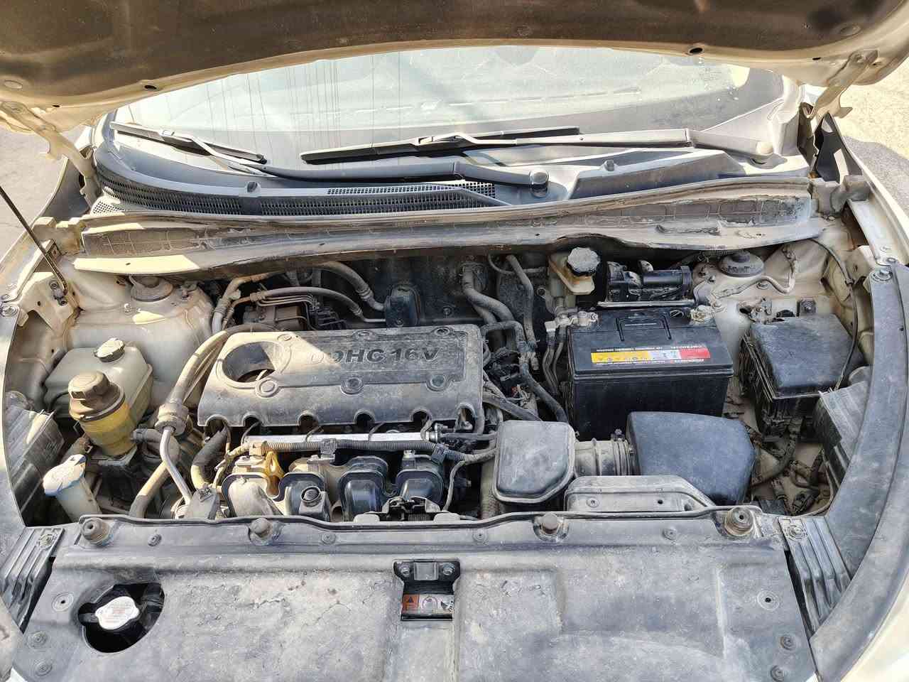 سلام عليكم توكسن 2014 
محرك مال كصه جديد قبل سبوع انشد 
كير شرط 
ضرر أربع ابواب تبديل شضايه مو حادث 
كاربون ورقي 
شرط التحويل 
السعر 128 اوبيها مجال لطيبين 
***********
