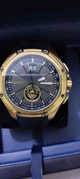 ساعه سويسري وكاله  كلشي كامل وياهة الشراي يتصل ويدلل/***********
