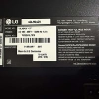 شاشة ٤٣ • ال جي • شغالة