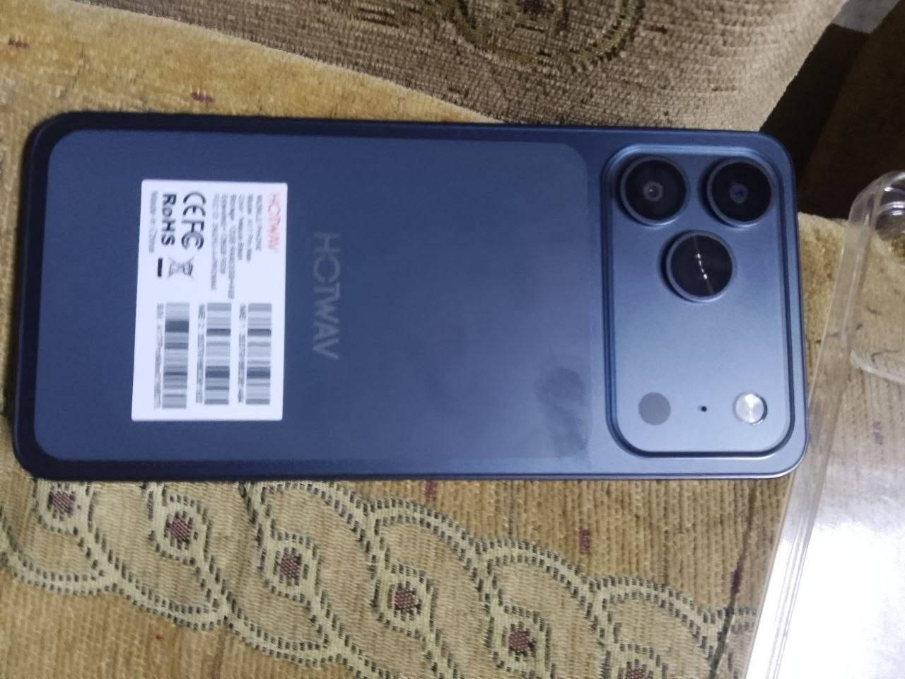 السلام عليكم جهاز جديد البارحه فاتحه من كارتونه السعر 250 وبي مجال *********** 
HOTWAV A17 Pro Max       الاسم
ذاكره 128 
عنواني بغداد حي رئاسه مال عبيدي
