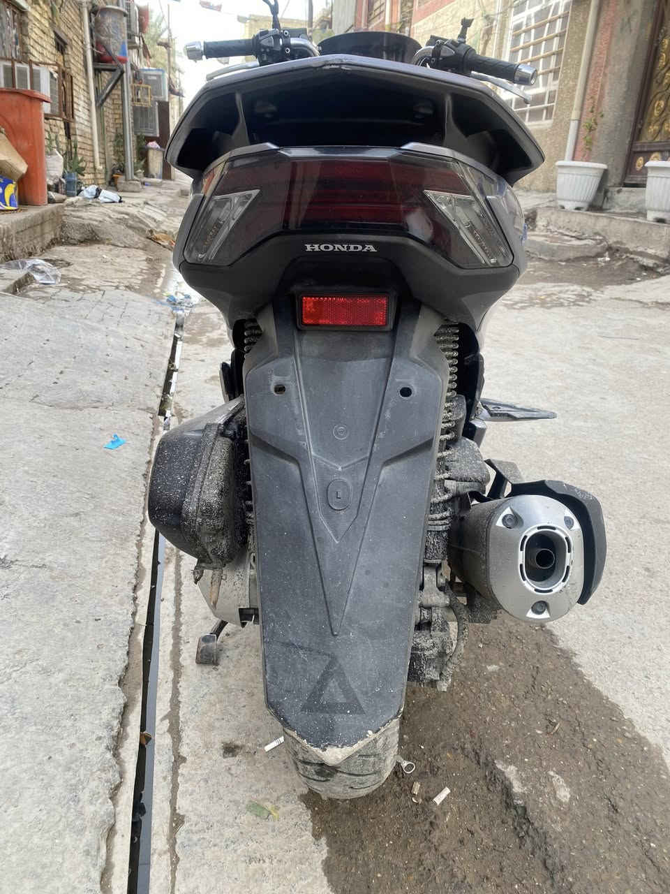 بي سي اكس للبيع ياباني اصلي مكفولة  جيل الرابع
سعرها 24 ورقة وبيها مجال بسيط مكاني بغداد البلديات 

رقم الهاتف ***********
