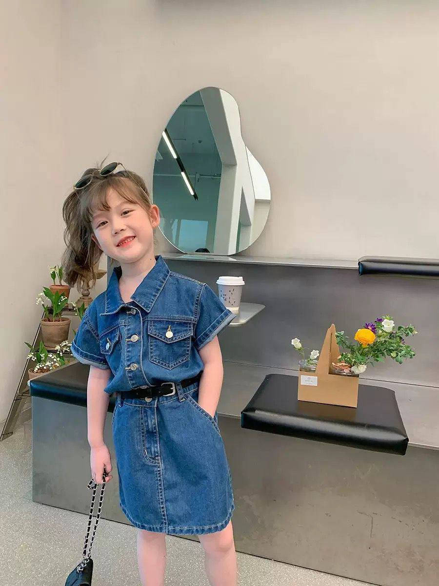 فستان بناتي  جينز   قياس من  2 سنه ل  8 سنه  
سعر 12


**إذا كنت صاحب هذا الإعلان وتريد حذفه لأي سبب، رجاءا أرسل رسالة إلى الدعم الفني**