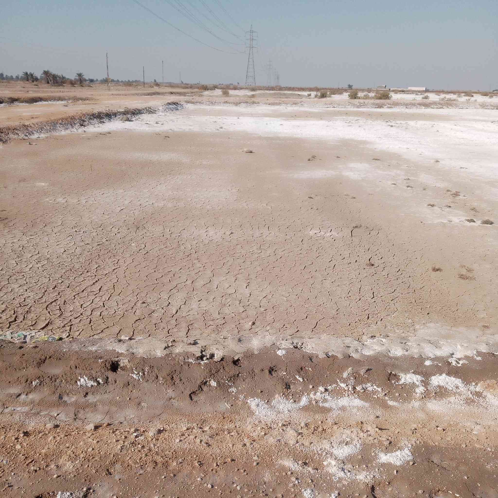 سلام عليكم قطعه ارض لبيع موقع صباغيه خلف مركز الشرطه قريبه ع جملون علاء دلوش مثل ما موضح بالفيديو 
موصفات قطعه طابو زراعي تقع ع شارعين مساحتها 181 وبيها محرم 7 امتار سعرها  14 وبيها مجال بسيط 
الاتصال  *********** او مراسله الصفحه
