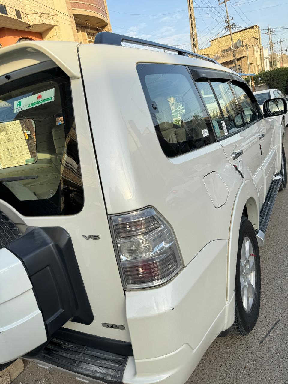 باجيرو موديل 2010
مكينه 3500
ماشيه 230
فقط بونيد مصبوغ + جاملغ خلف السائق شي بسيط 
(السعر 128 ورقه)

***********
