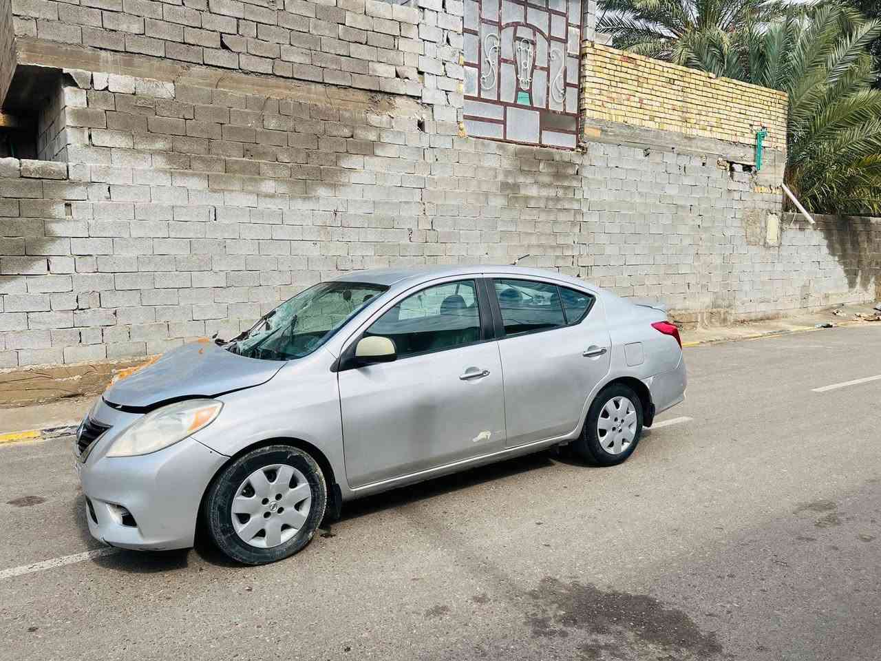 سلام عليكم للبيع نيسان فيرسا موديل 2013رقم نجف انكليزي ارقام وسنويه وهزه جدد تحويل مباشر اخوان سياره تعرضت لحادث طخه بصيطه كما موضحه بلصوره شواصي كير مكينه ايرباك مكفولات مكان السيارة بغداد
السعر 53$الاستفسار ***********
