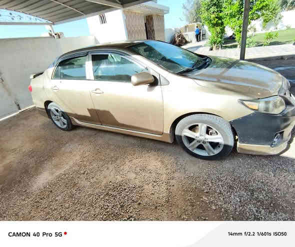 سلام عليكم للبيع امريكي موديل 9 مصبوغه عام اثر جراد ضربته خشه سياره جاهزه سعر 92 وبيهه مجال بصيط رقم الهاتف *********** آسيا ***********
