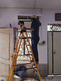 كادر مختص نصب وفتح السبالت وغسل يتضمن الغسل فتح القطعه الداخليه وغسل ا...