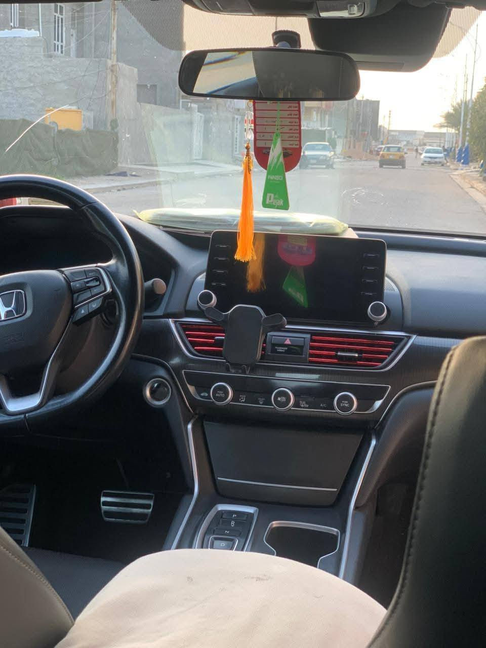 هـونـدا اكـورد ⚡️ 🌟
وارد أمريكي هايبرد السونار وصور الحادث بالمنشور 
فول مواصفات  موديل 2022
محرك 2000 تنفس طبيعي 
🔹 السعر المطلوب — 165$ بيها مجال

المواصفات 
🔹 لون سـمـنـتـي
🔹 شاشة كـار بلاي
🔹 بصمة ابواب 
🔹 بصمة تشغيل 
🔹 تشغيل عن بعد 
🔹 صرف اقتصادي جداً 
🔹 تبريد عالي جداً
🔹 قيادة ذاتية
🔹 كـير دكم بيانو 
🔹 كـير 
🔹 فول تحكم ستيرن + شفتات ستيرن 
🔹 كشن كهرباء 
🔹 رادارات 
🔹حساسات خلفيه 
🔹قياده ذاتيه 
🔹 تحديد مسار + مثبت سرعه  
🔹 توقف أوتوماتيكي عند الاقتراب من جسم
🔹كشنات جلد + مخمل  
🔹عداد: 110 الف كم فقط
🔹رقم المركبة: بغداد الانكليزي الجديد + هزة جديدة
🔹السيارة بأسمي تحويل مباشر 
🔹الضرر: بنيد مبدل ومصيوغ  - والباب خلف السايق بدون دواخل بدون ايرباك   
🔹كفالة: كير ومحرك 
🔹 صدر امامي خلفي جديد 

📱 للتواصل:

***********
***********
🔹 صور الحادث داخل المنشور + السونر  داخل المنشور 
كل تفاصيل السيارة مذكورة

الموقع . الانبار عامرية الصمود
