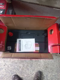 باتري للبيع قياس ٩٠ امبير كوري اصلي السعر ٥٠ الف مع القديم هاتف٠٧٧٣٧٤٦...