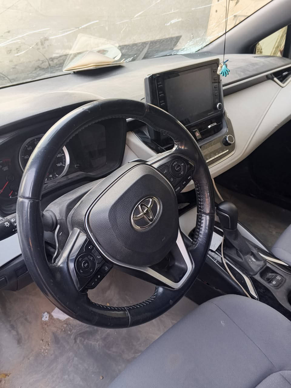 سلام عليكم كورلا للبيع 2022سياره اتخبل نقص بس الدعاميه سعر مناسب  مكان بغداد اتصل على الرقم ***********
