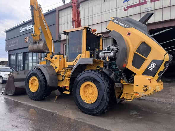 VOLOV L120H—2015
مشتغل ساعة 13667مثل جديد
منفيست مامشتغل بلعراق

‎***********بختیارأحمدعلي 

‎‏‎‏⏰‎‏‎ساعات العمل : ٩:٠٠ صباحًا   -   ٧:٠٠ مساءً

‎‏‎‏‎‏‎بيع و شراء جميع الاليات الثقيله
‎‏‎‏‎‏‎عنوان :أربيل / شارع ١٠٠م قریب ترافيك لايت مخمور- خلف الحديقه
……….……………………………………………………
