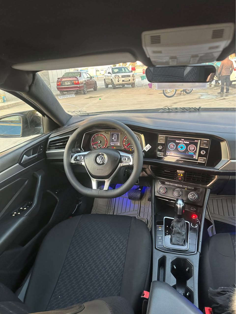 لە هەولێرم سحری ( ٩٦ وەرەقە )
***********
واتسئاپی لەسەرە

جیتا مۆدیل ٢٠١٩ مواسەفات s ( گێر تۆماتیک )
مەکینە ١.٤ تۆربۆ نەکرایتەوە

سبوخ ٦ پارجە و سەقفی هەیتی بە حام دەفرۆشم

گێر و مەکینە و تەبرید بەشەرت
تەبرید لەگەل سویچ
سەیارەکە رەقەم و سەنەوی تازەیە تا ٢٠٢٩
سەیارەکە بێ مەسرەفە و هەموو گیانی بەشەرتە
٤ تایە و ویلی خاوێنی لەسەرە

مواسەفات s 

سحری ٩٦ وەرەقە ومەجالێکی زۆر کەم *********** أربيل, العراق
