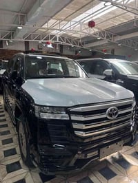 لاندكروزر GXR • ٢٠٢٥ • زيرو بغداد