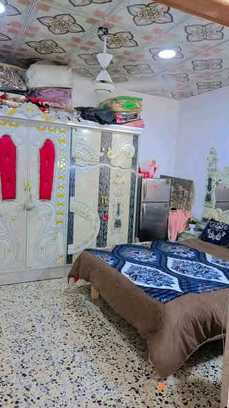 بيت للبيع 100 متر.. طابو صرف
النجف.. حي ميسان.. قطاع 22      ( 5157)

صب كونكريت مسلح.. طابق ونص  بناء سنة ( 2023)

الطابق الاول..  غرفة وصالة ومطبخ واستقبال وصحيات

داخلية وخارجية 

الطابق الثاني..  غرفة وصالة وصحيات وسطح 

السعر 127 وبي مجال 

للاستفسار*********** اتصال او واتساب
ولمتابعة المزيد https://facebook.com/groups/1759423854261211/
