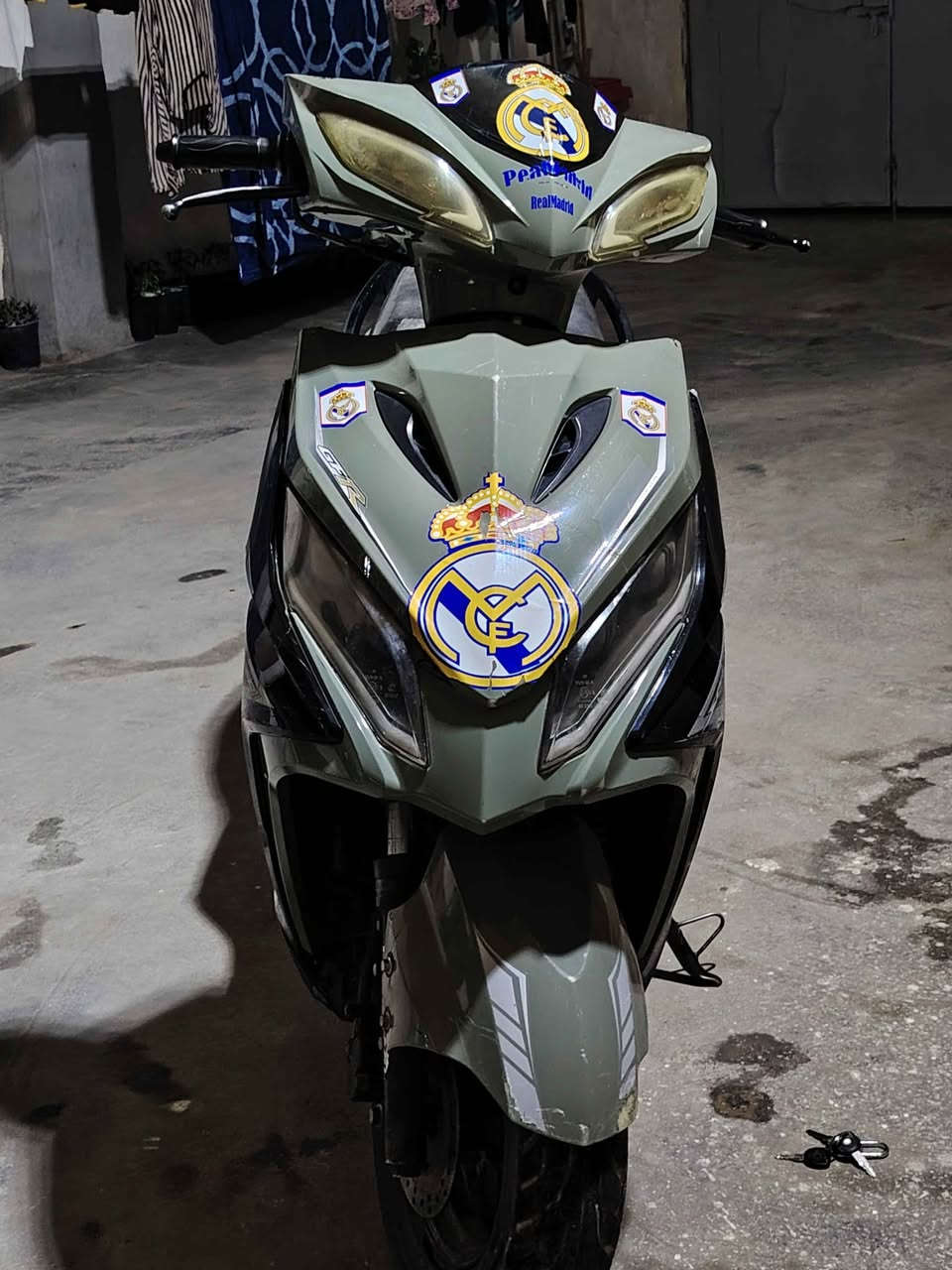 للبيع نضيف كلش سعر ٢٥٠ Singapore


**إذا كنت صاحب هذا الإعلان وتريد حذفه لأي سبب، رجاءا أرسل رسالة إلى الدعم الفني**