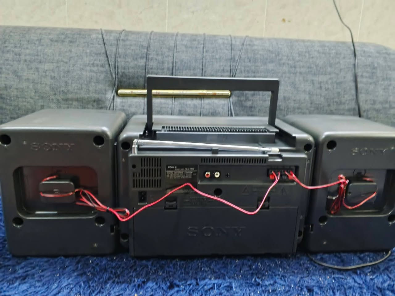 من اندر نوادر صنع في اليابان كبس غير مستخدمين نهائيا دبل كاسيت احمر سعر خاص


**إذا كنت صاحب هذا الإعلان وتريد حذفه لأي سبب، رجاءا أرسل رسالة إلى الدعم الفني**