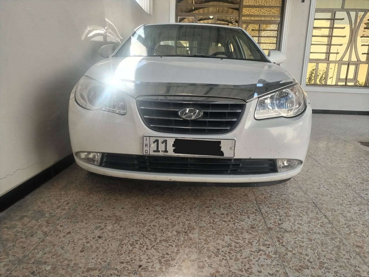 السلام عليكم سياره افانتي  مقدسه موديل 2009 رقم بغداد انكليزي وهزة جديد  
سياره  نضيفة وحلوه وخير من الله استخدام شخصي مال بيت
مكفولة كفالة عامة عدا بارد بسيط بل جاملغ
سونار مرفق بل صور

***********
