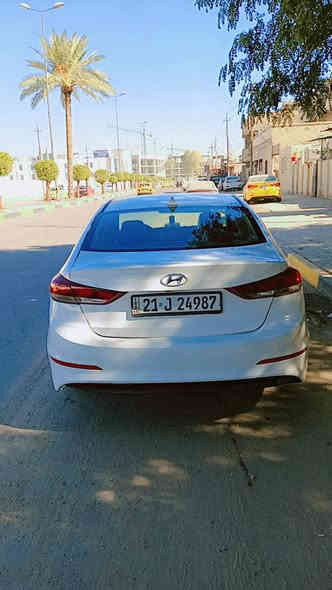 السلام عليكم 
النترا 2017 وارد امريكي 
رقم سليمانيه
نص فول 
ظربتها جاملغ خلفي وأمامي 
معمره تعمير كامل من كير ومكينه وكهربائيات
كشنات تدفئه وتبريد 
كامره خلفيه 
تحكمات استيرن 
مكينه 200 دوش 
السياره شوفت عينكم 
مكانها بغداد الكاظمية 
السعر 127 
للاستفسار ***********
