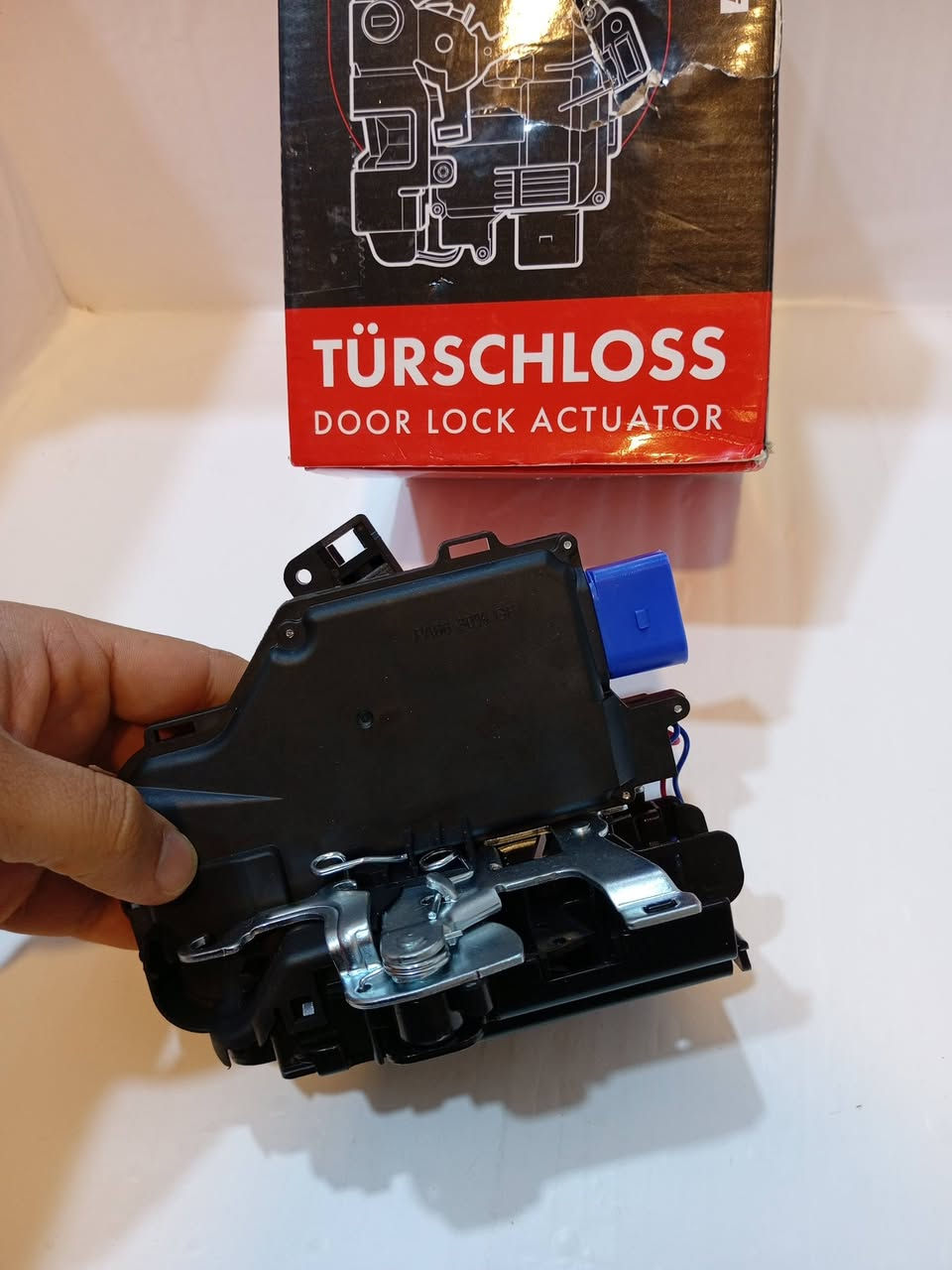 متوفره هاي القطعتين


**إذا كنت صاحب هذا الإعلان وتريد حذفه لأي سبب، رجاءا أرسل رسالة إلى الدعم الفني**