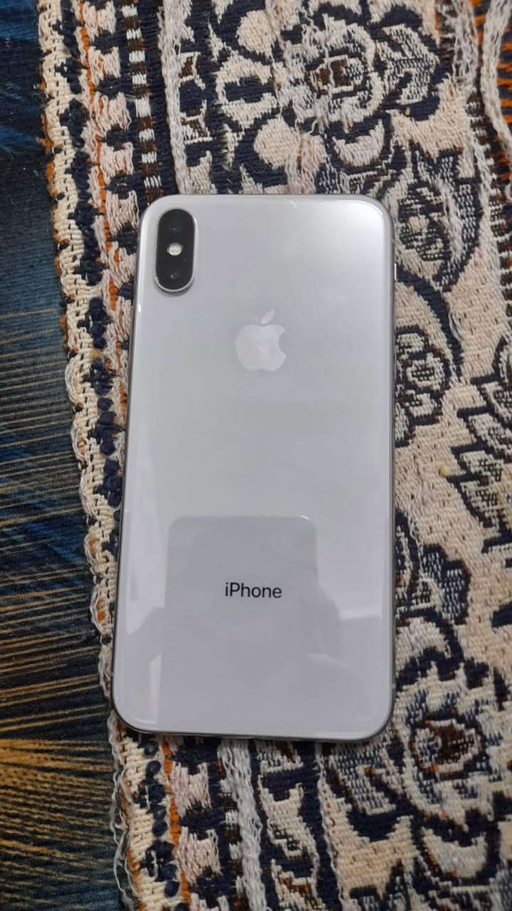 السلام عليكم ايفون x ذاكرة 256
بطارية 75بلادية جهاز غني عن تعريف
شحن تكنيك فيس ايدي اتصال كلة شغال
نضافتة 95بلمية للمراوس اوبيع 125الف
عنواني الشعب نهاية حي اور ***********
