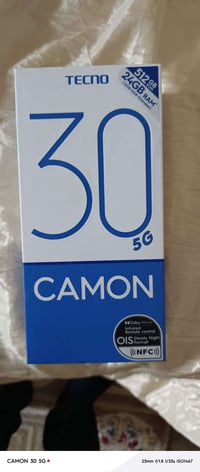 تكنو ٣٠للبيع الذاكرة ٥١٢رام ٢٤ المكان بيجي رقم 07826111068