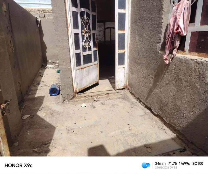 مرحبامتوفر بيت
١٦٥متر بيت بناء قديم يحتاج ترميم او تفلشه وتعيد بنائه  منطقة مجاري وجاي يجهزون للتبليط خيري مقابل الدواجن سعر جدا مناسب التواصل ع الخاص او ع الرقم ***********
