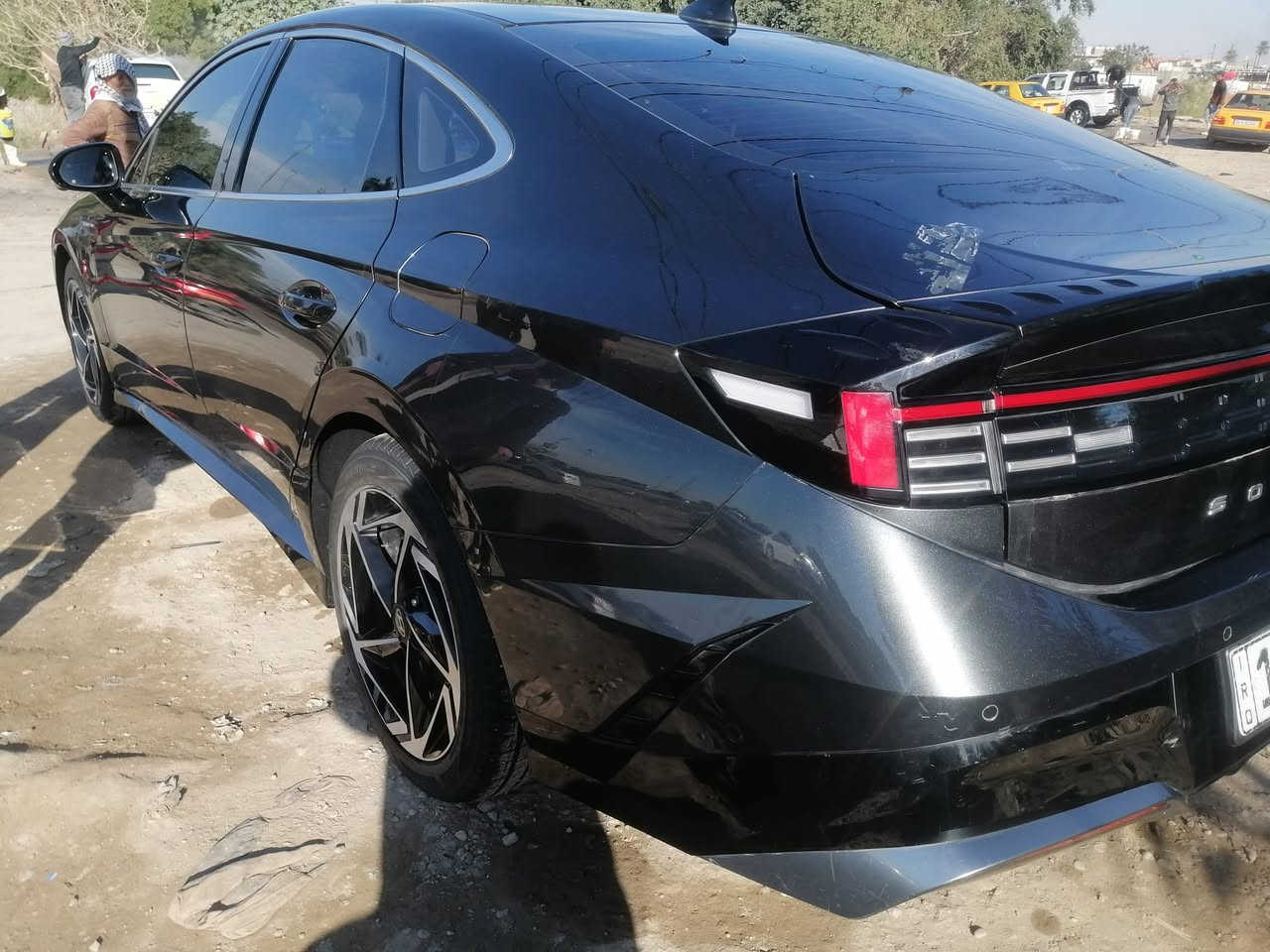 سلام عليكم سوناتا موديل 2025غاز كوري رقم بغداد حره بسمي سياره فول موصفات لبيع او مراوس سعره 210مكاني ديوانية مكلف بنشر رقم ***********
