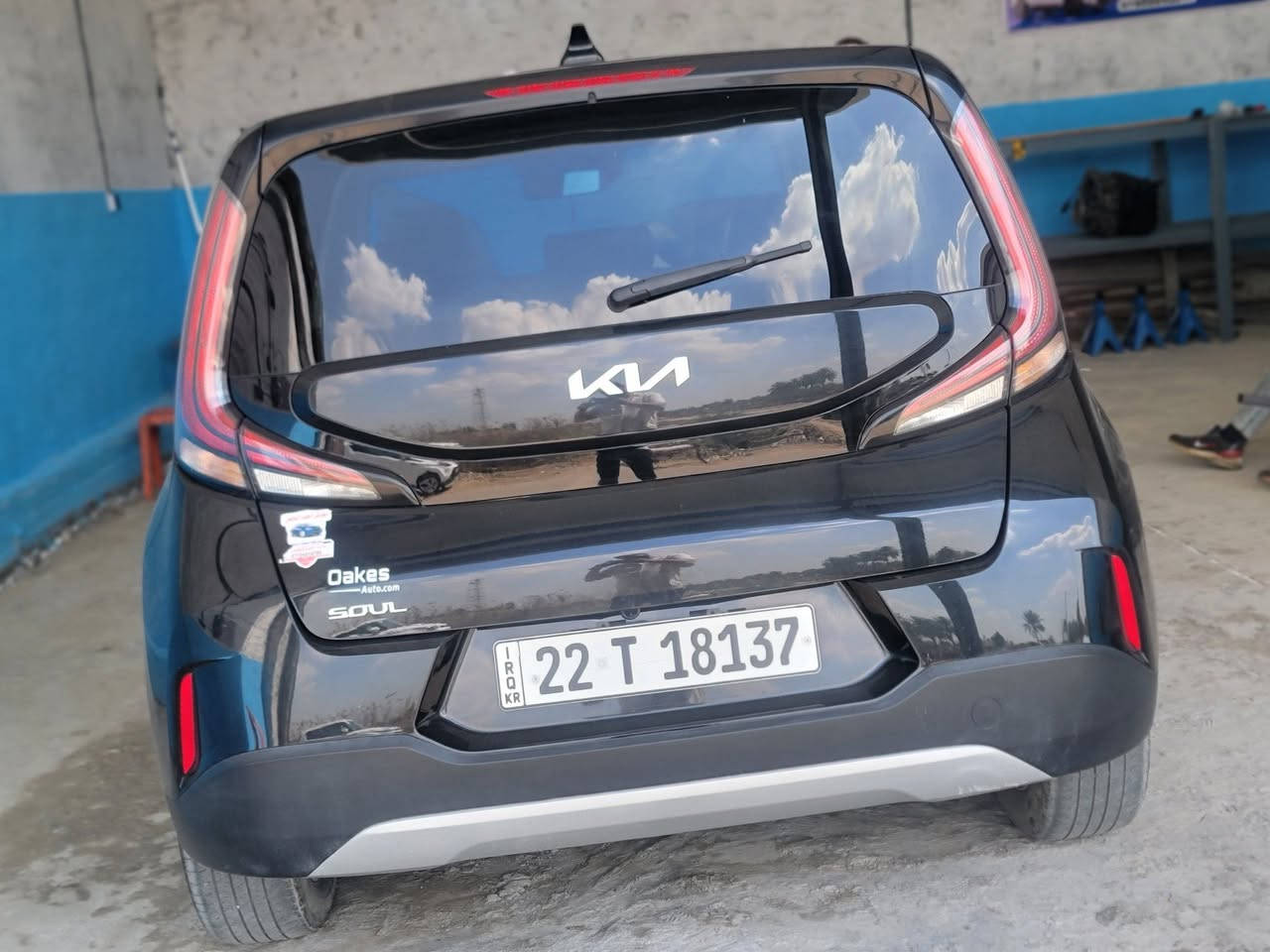 السلام عليكم  صول موديل ٢٤ جديده قطعه وحده فقط جاملغ تبديل الباقي ليبل كفاله من كل صبغ  السعر ١٢٦ 
مكاني بالحله 
***********
