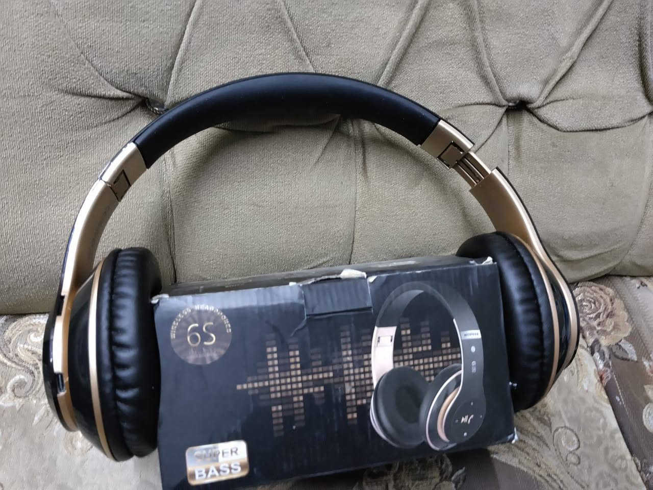 السلام عليكم 
اي قطعه تعجبك السعر 10الاف 
كلهم جدد وشرط الفحص 
متوفر توصيل جميع المحافظات


**إذا كنت صاحب هذا الإعلان وتريد حذفه لأي سبب، رجاءا أرسل رسالة إلى الدعم الفني**