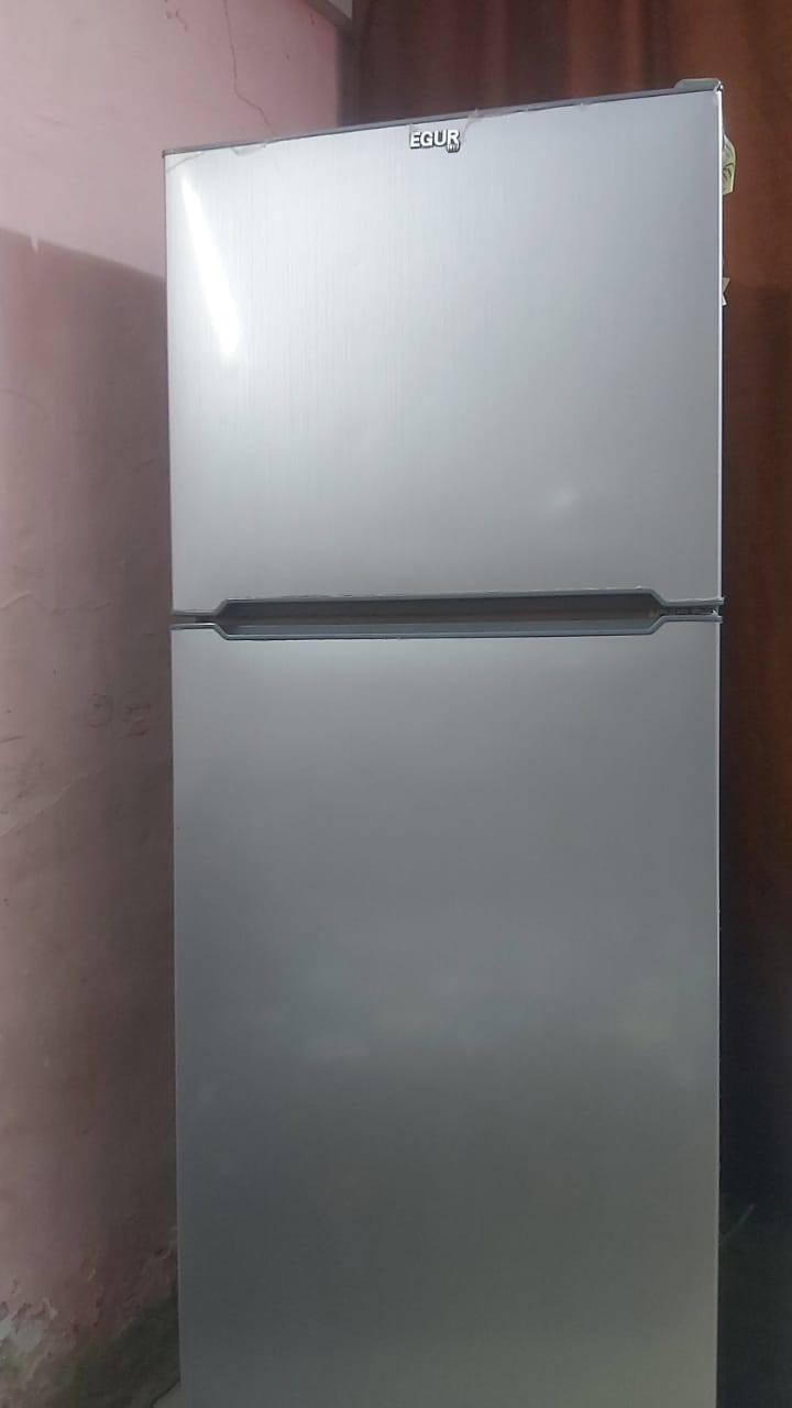 السلام عليكم
للبيع ثلاجه نظيفه ١٠٠% 

الاوتماتيك واكف بيه فقط سعره ١٠ تالاف دينار  يعني ماتفصل تظل مشتغله بدون ماتفصل 

السعر ٢٠٠ الف شرط ع تجميد واي نقص مابيه شخط مامشخوطه

الموقع مدينه الصدر قطاع 15

***********بي واتساب فقط
