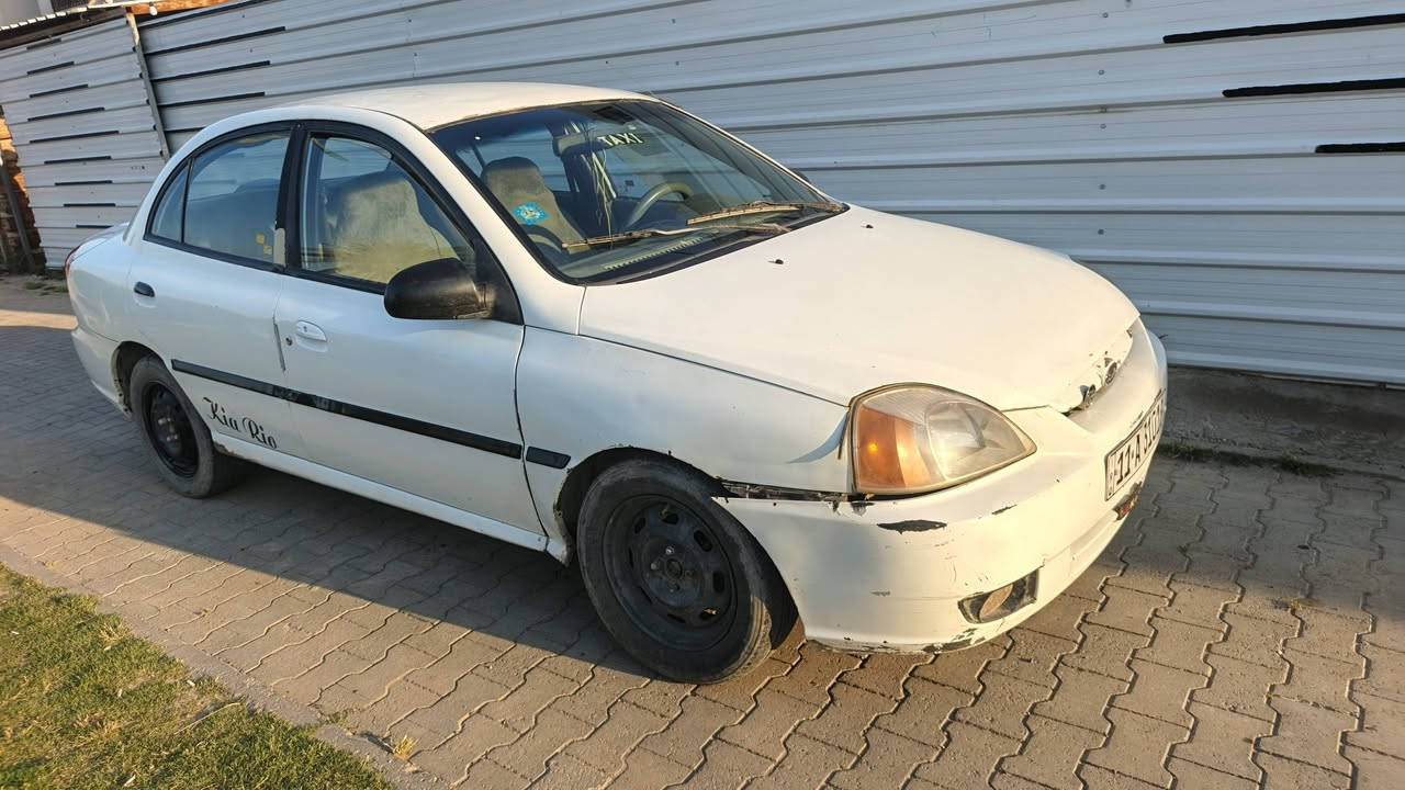 كيا ريو 2004 بيع أو مراوس
***********
