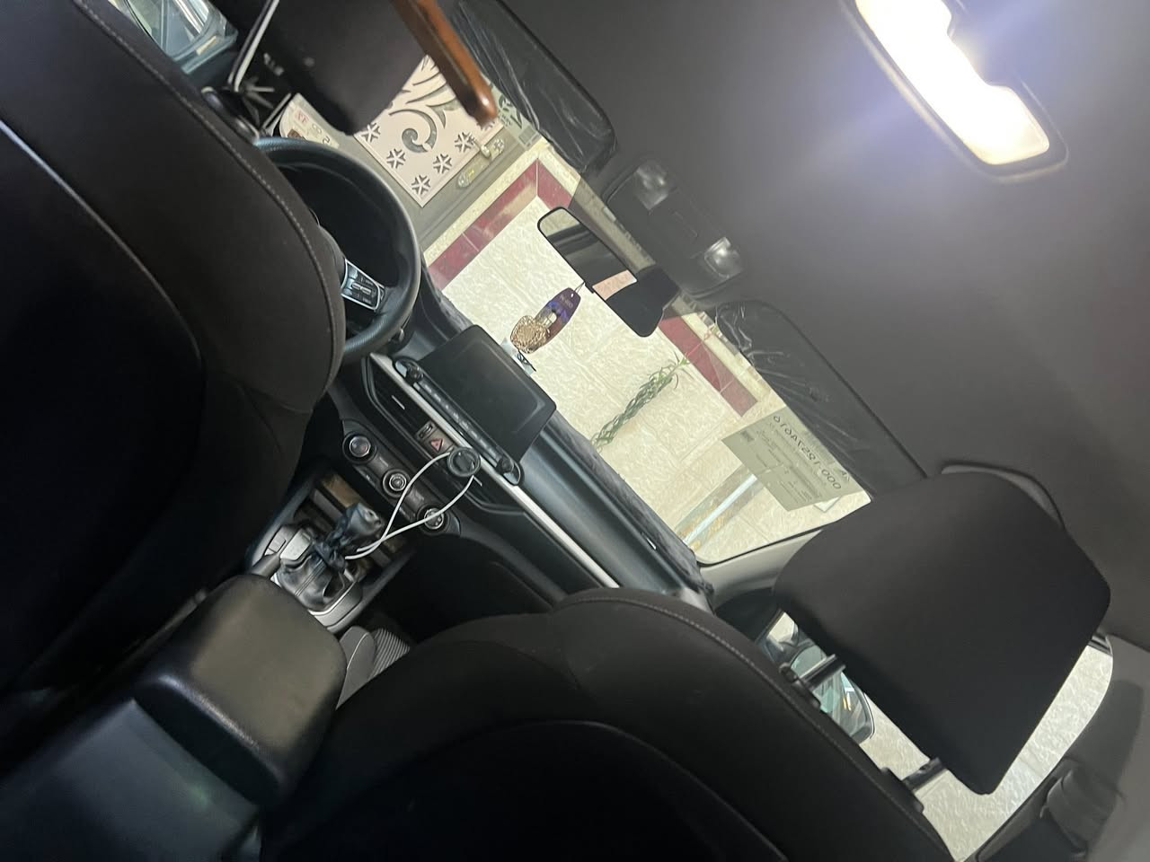 فورتي للبيع موديل 2021مكلف بل نشر السعر 140 وبيها مجال صبغ 3قطع بلا دواخل باقي الستفسار ***********
