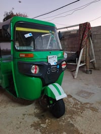 تكتك موديل 22 شهر ال8 معمره دوس فقط الباقي كفاله عامه العنوان بغداد مد...