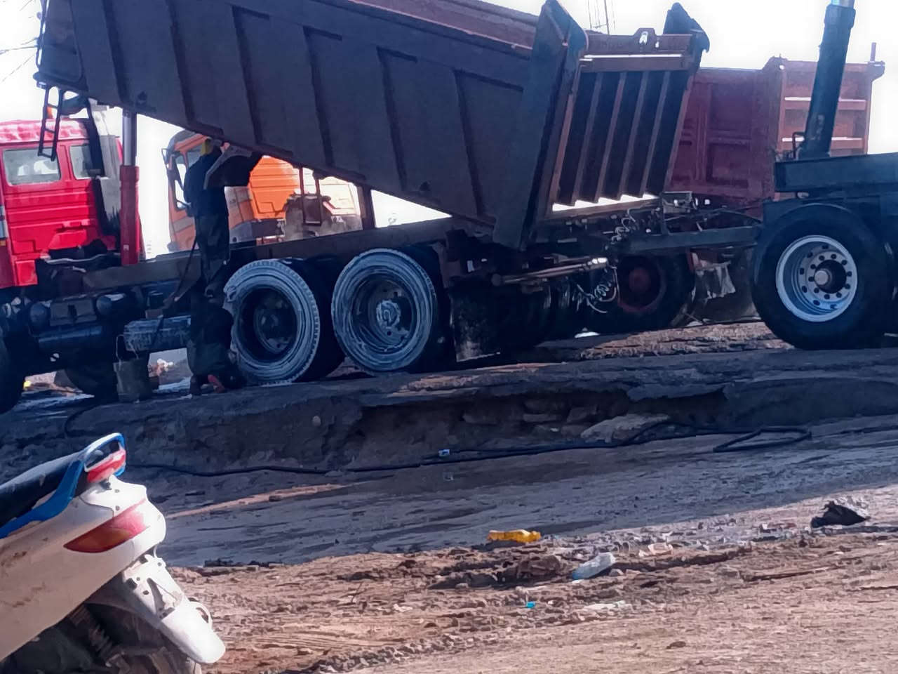 سلام عليكم سيارة البي البيع جاهزه للعمل ***********
