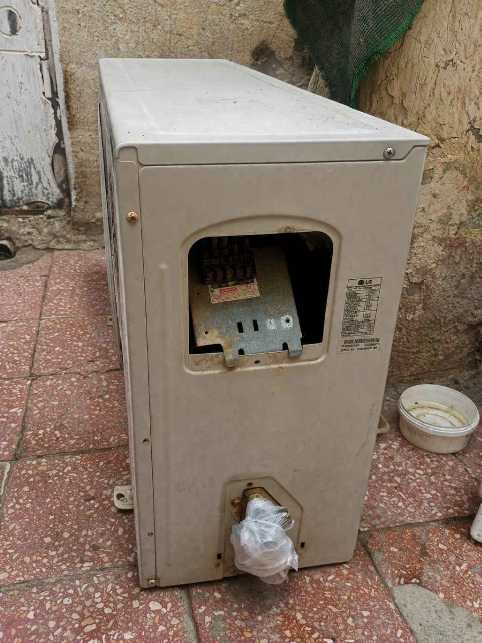 ارقا نوعية كامل طنين   LGسبلت للبيع ال جي  

سعر250الف


**إذا كنت صاحب هذا الإعلان وتريد حذفه لأي سبب، رجاءا أرسل رسالة إلى الدعم الفني**