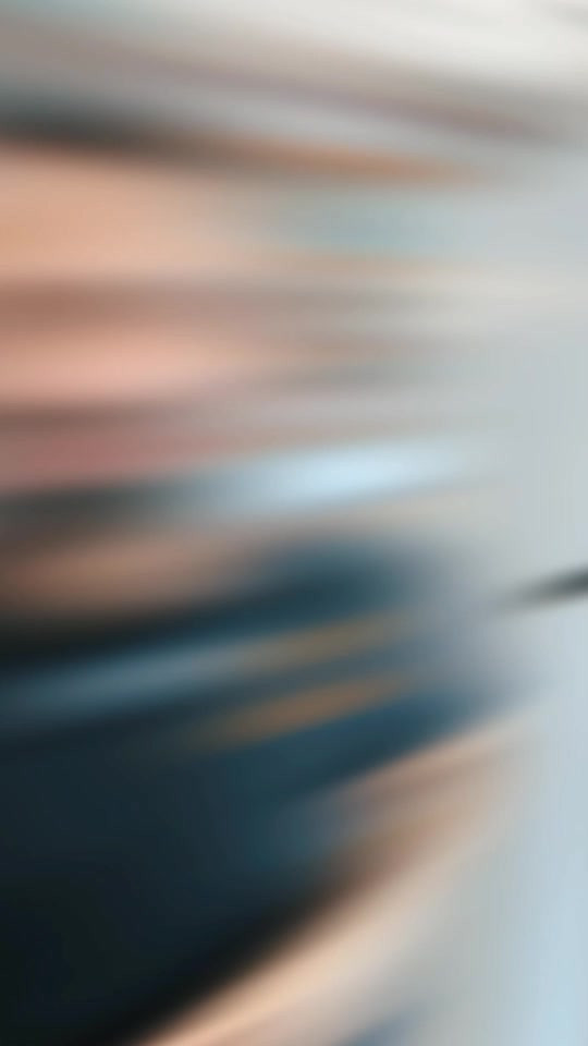 بخاخ لو تجميد؟ حيرتنة يا ميلتو! 🤔🇮🇹 ​أكو نوعين من الثلاجات بالسوق، "البخاخ" اللي تذوب الثلج تلقائي وتوزع البرودة بكل مكان، و"التجميد" اللي تحافظ على الرطوبة وموفرة بالطاقة.. بس السؤال الك: أنت شنو اللي يفيدك؟ 🤷‍♂️ ​ثلاجات ميلتو (MILTO) الإيطالية وفرتلكم الخيارين بمواصفات تخبل وضمان سنة كاملة! 🌟 ​👇 شاركني برأيك بالتعليقات: ثلاجتك بخاخ لو تجميد؟ ​للحجز أو الاستفسار، راسلونا على الخاص أو زورونا في مقر الشركة 🏃‍♂️ --------------------- 🚚 توصيل لجميع المحافظات 📍 توصيل مجاني لمركز البصرة   --------------------- البصرة - الموفقية - شارع النهر -مقابل الاصمعي   --------------------- 📲 ***********   📲 ***********   📲 ***********
