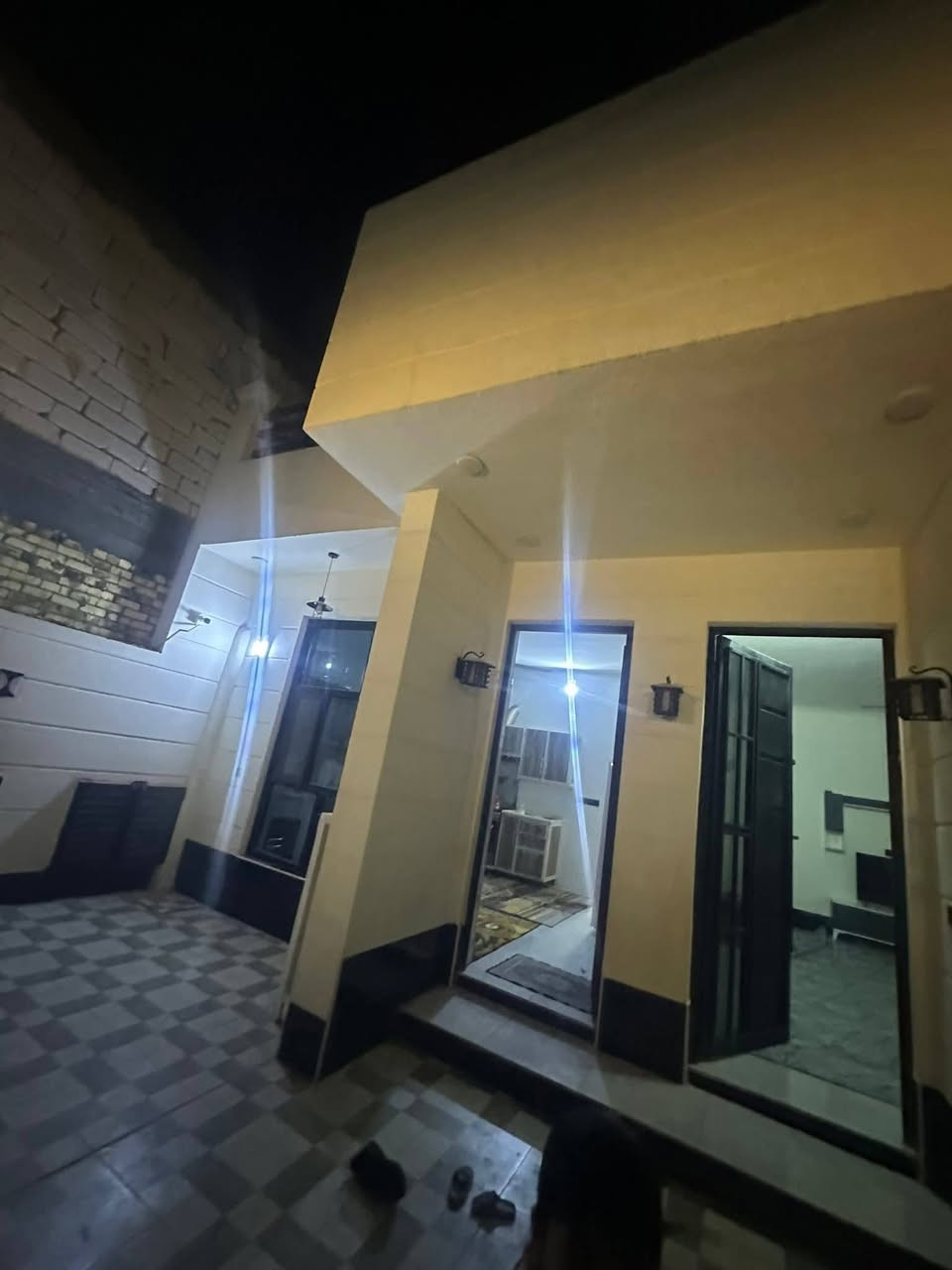 دار للــــــبـيــع
المســــاحة200م طـابــو  صرف 

العنــــوان  المحاويل  // حصن جعفر بناء خارطهً اماراتي

  الــتـــفـــــاصـيــــل  

الــواجـهـــة : 10×20م

تبليط وماء وكهرباء واناره 

السعر المطلوب 150 وقابل للتفاوض       

((للاستفســار.

***********
