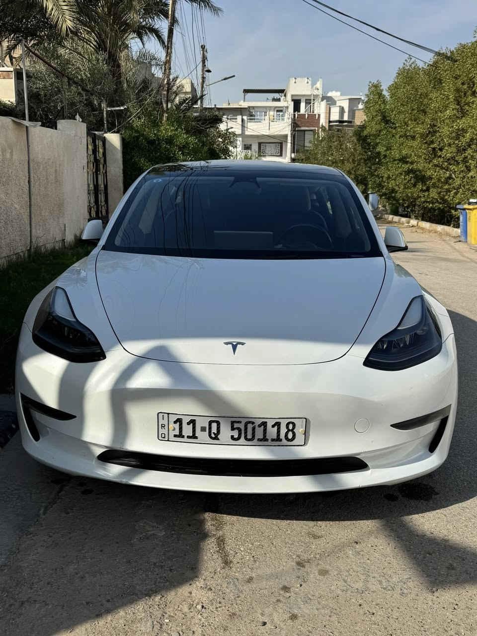 تسلا 3 للبيع موديل 2023
حادث خلفي جنطه وجاملغ 
سياره اونلاين محدثه اخر تحديث فول مواصفات مابيه اي نقص جاهزه من كلش  
السعر ١٦٢٠٠$
مكان حي الجهاد 
رقم الاتصال***********
