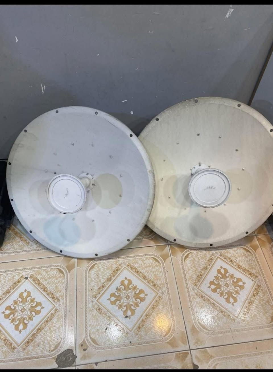 السلام عليكم
دش 30 
912 
سكاتر 
راك 6u 
اسميات


**إذا كنت صاحب هذا الإعلان وتريد حذفه لأي سبب، رجاءا أرسل رسالة إلى الدعم الفني**