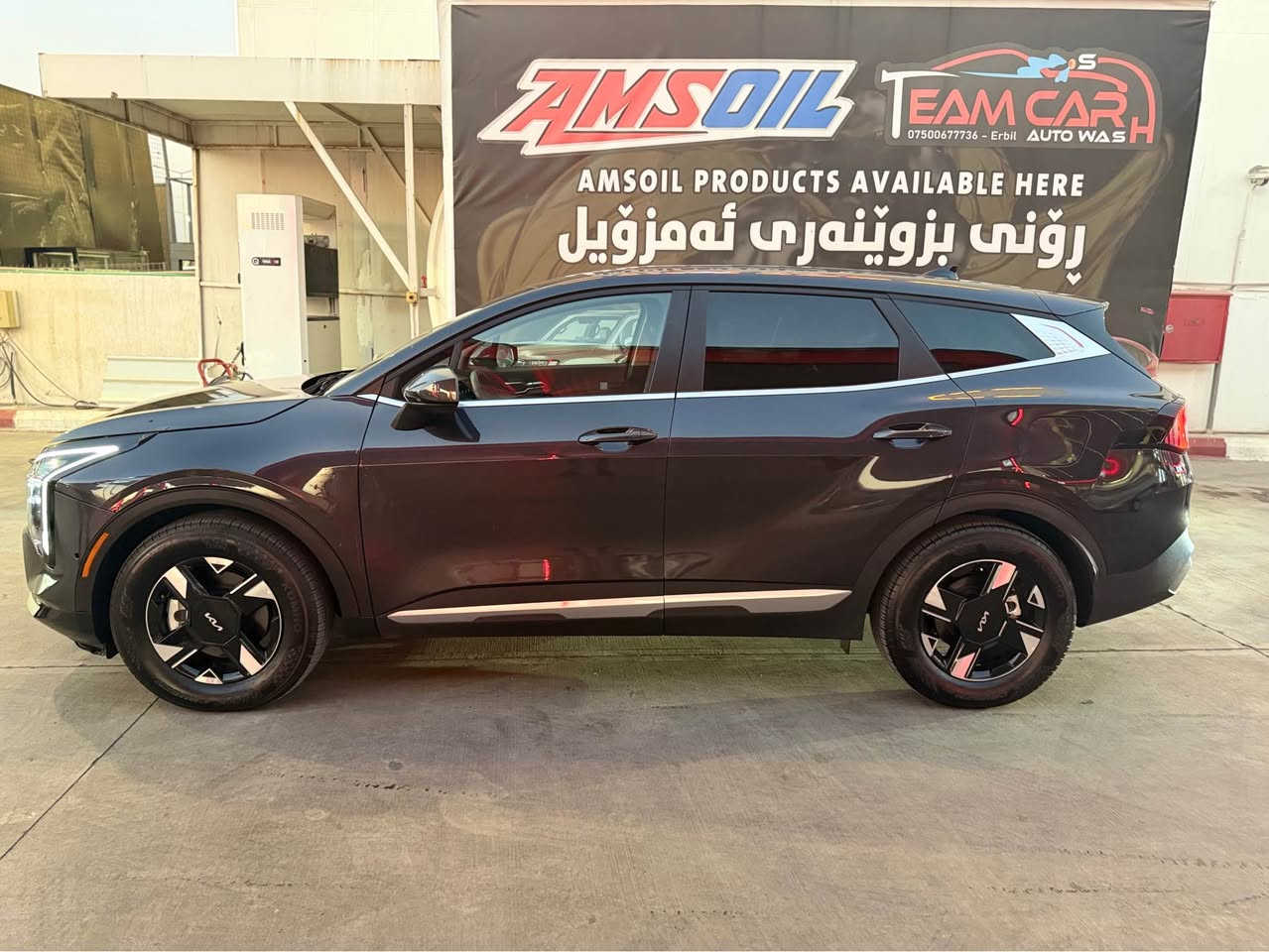 سبورتاج موديل ٢٠٢٦ 
مواصفات LX 
شاشة متصلة
بصمة 
حساس امامي خلفي 
ماشية ٦٠٠٠ ميل 
محرك ٢٥٠٠ 
صور الحادث موجودة مع رقم الشاصي 
شبر صبغ براس البونيد
بيها تعديل PDR بالجاملغات الأمامية و الباب
بدون دواخل 

رقم كاتي دخول و جديد تترقم شمالي 
مكان السيارة اربيل 
*********** أربيل, العراق
