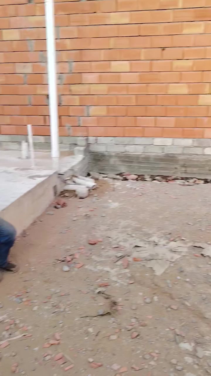 للتفليش الدور والمباني القديمه ورفع الانقاض وتعديل الارضيه ***********
