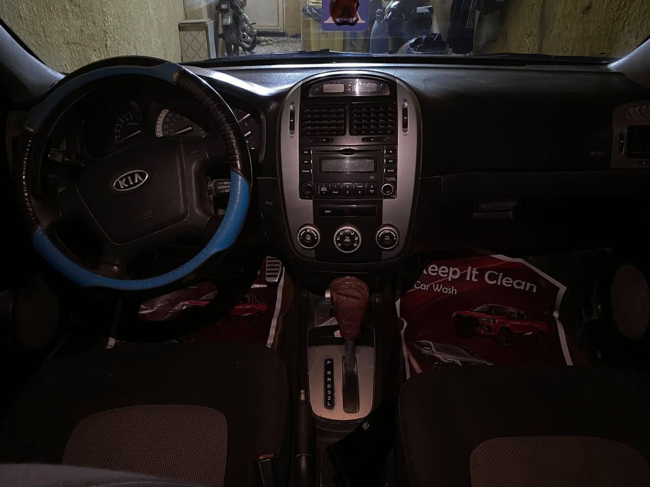 سلام عليكم سبكترا هاشباك اصفر اجره سياره مديل 2008 رقمها بابل  بأسمي مكانها كربلاء   سياره حداديه ومكينه وكير خير من الله
 تبريد نقصه غاز بس اني ابيع عاطل سعرها 56 وبيها مجال وترهم مراوس  خصوصي للتواصل اتصال 
‏‪***********
