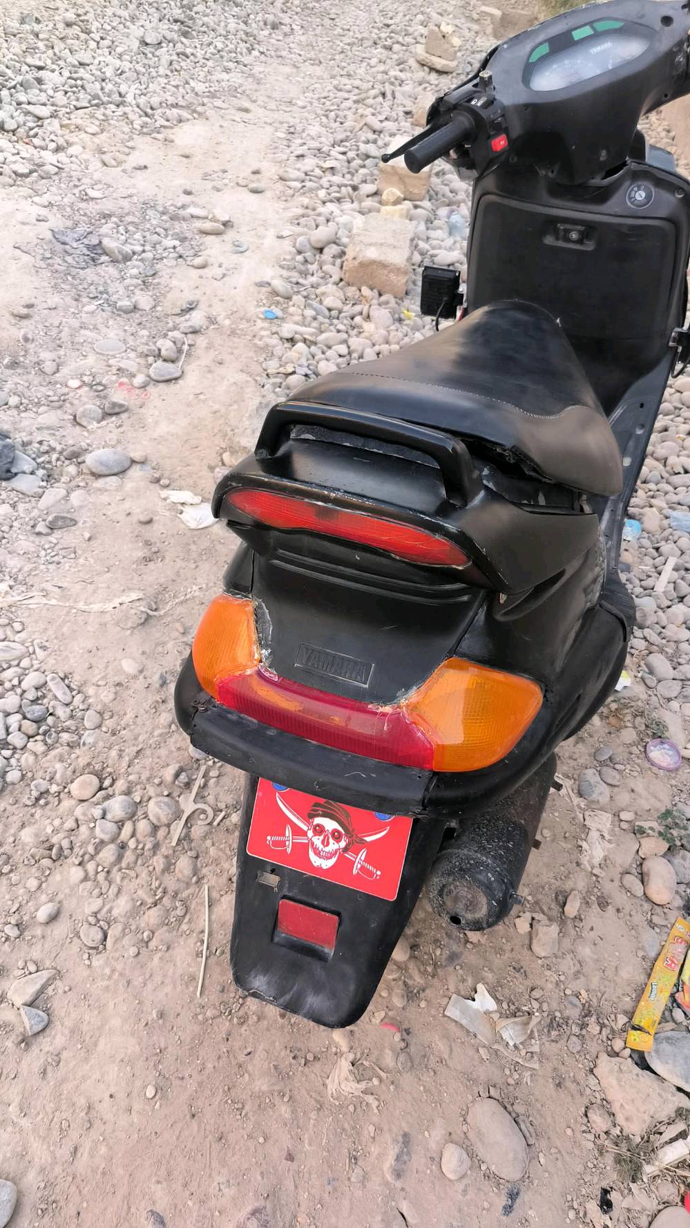 يوجد دراجه يباني نضيفه وشغاله هيه و الكهربائيات مالتها تايرات جديد مابيها اي  عطل و سفل شغال دفره شغاله  السعر 220الف وبيها مجال  عبر وتساب ***********  مكاني سامراء