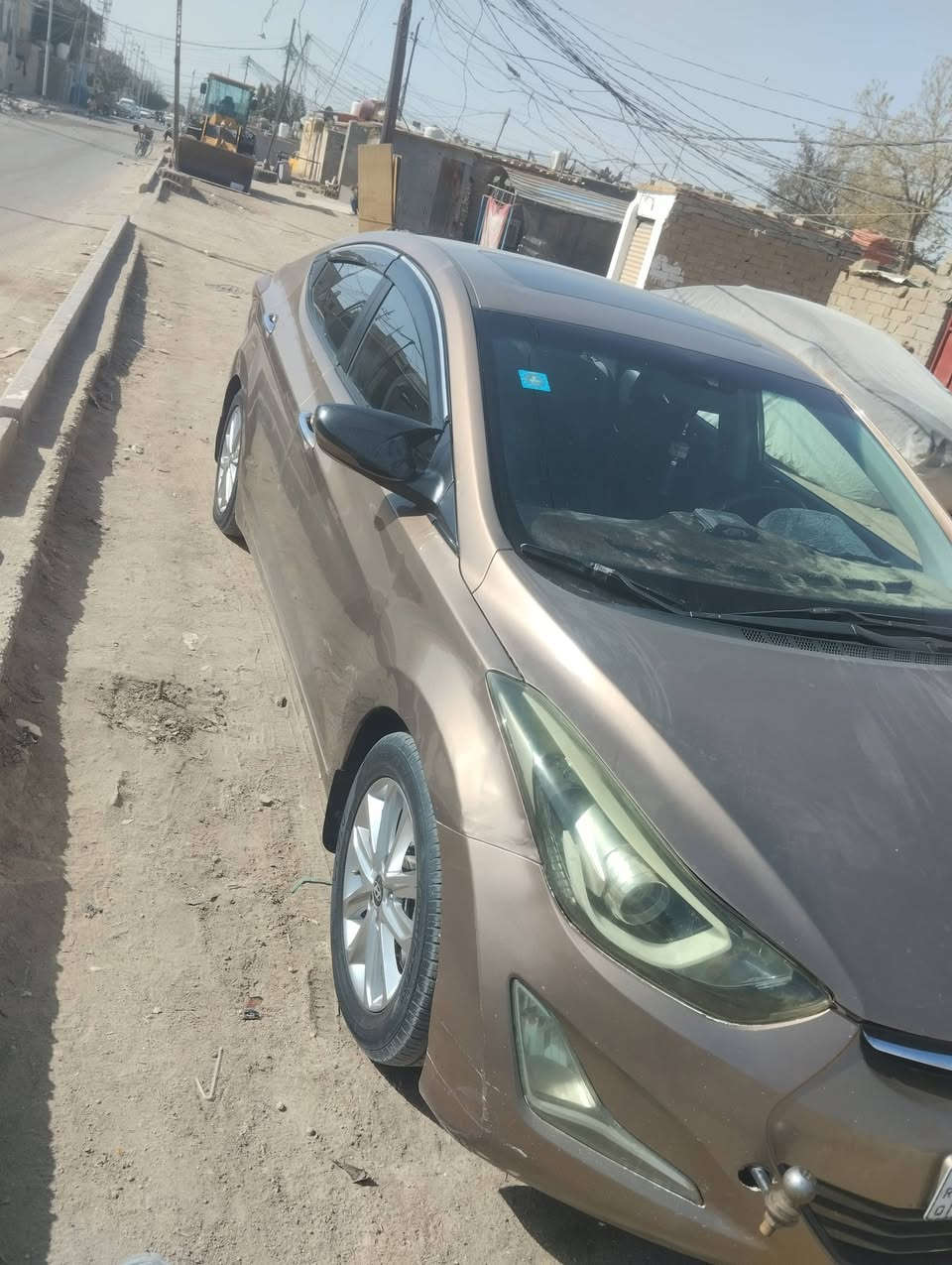 الانترا 2016وارد امريكي مابيه اي تبديل بسمي السياره حداديه وعربانه فول كله جاهز مكاني الناصريه اريد وره كراج بغداد السعر110وبيه مجال لشراي وهذا رقمي***********
