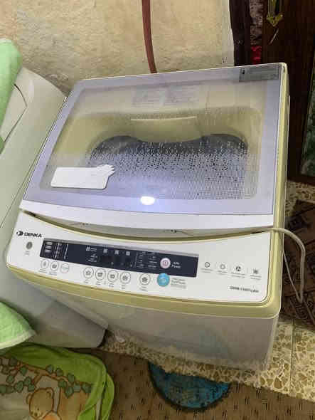 السلام عليكم غساله نظيفه 13كيلوللبيع دنكه  السعر180بي مجال مكاني بغداد الكرخ شارع حيفا***********
