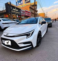 الزيروو ماشيه 6 الاف  كورلا سبورت هايبرد داخل احمر  2025 .فئه (S) بلاك...