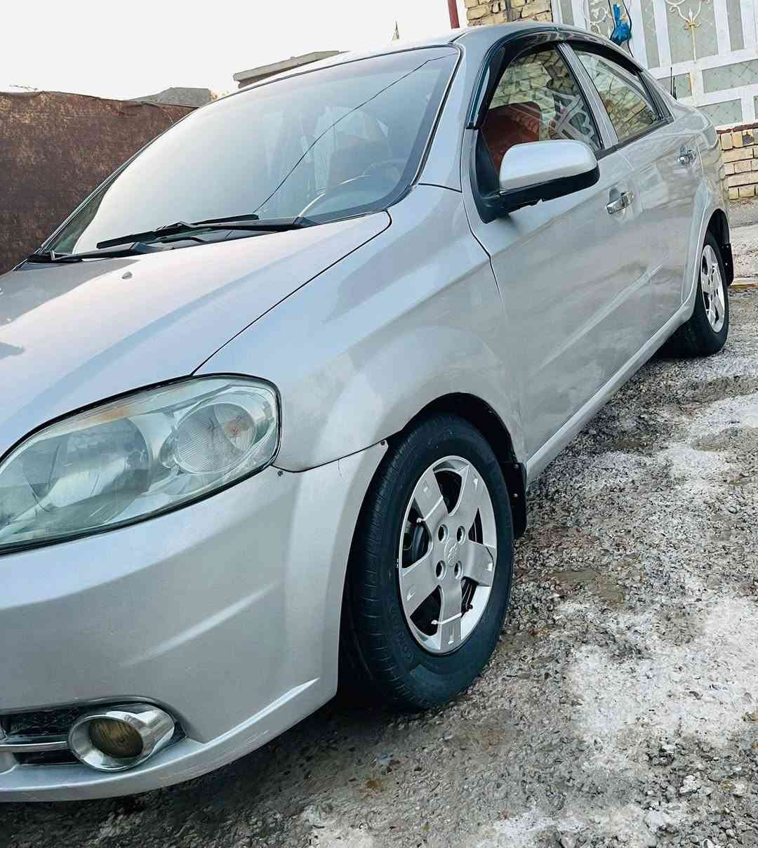 السلام عليكم افيو موديل 2009خليجي اوتماتيك مكفوله كفاله عامه من الضربه والتبديل مكينه مفتوح المكان بابل السعر 60وبيه مجال الاتصال دكتور مثنى البيطري ***********
