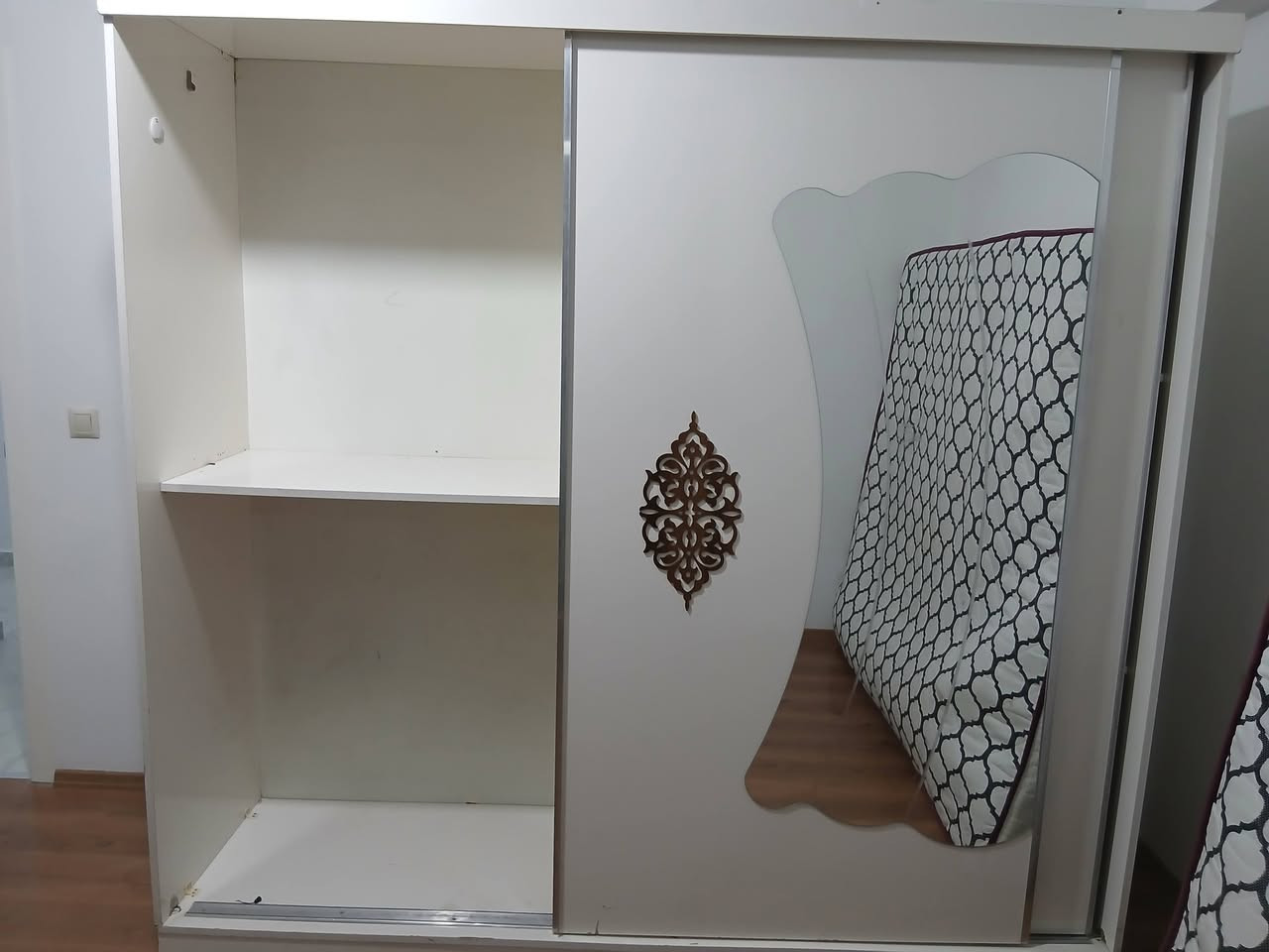 للبيع التواصل على الوات ساب ***********

